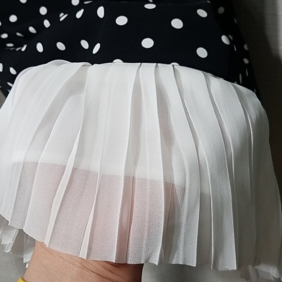 5 a 7 Cinq a sept dress size 8 - Picture 2 of 10